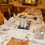 Отель Alpenbad Hohenhaus 4*