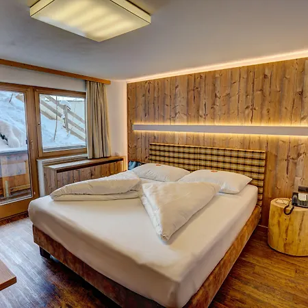 Alpenbad Hohenhaus