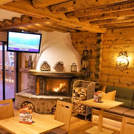 Alpenbad Hohenhaus 4* Tux