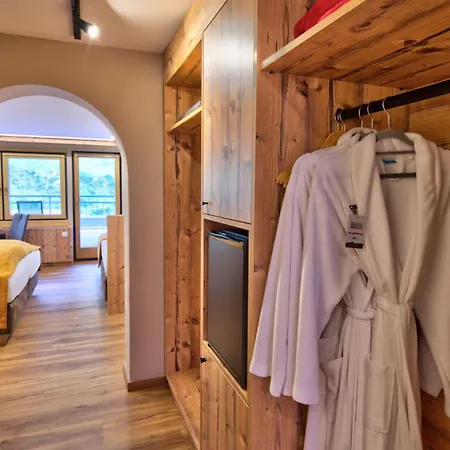 Hotel Alpenbad Hohenhaus