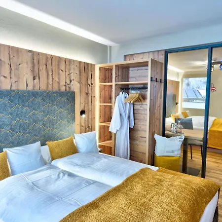 Hotel Alpenbad Hohenhaus 4*