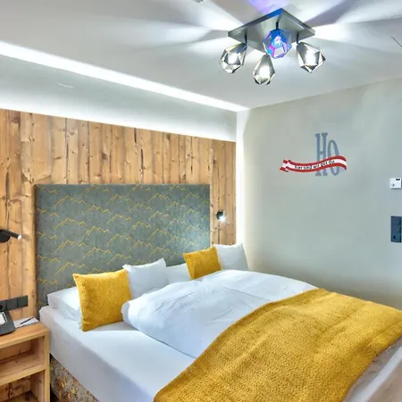 Alpenbad Hohenhaus 4*