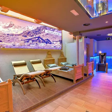 Hotel Alpenbad Hohenhaus Tux