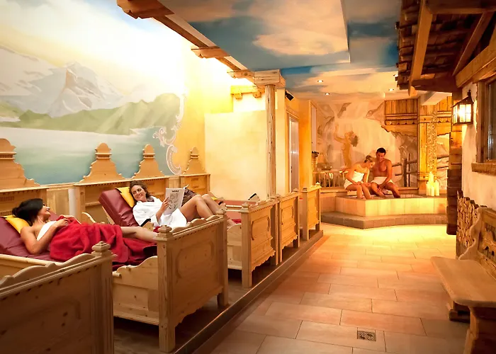 Alpenbad Hohenhaus فندق 4*