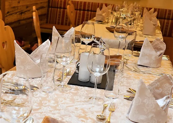 فندق Alpenbad Hohenhaus 4*