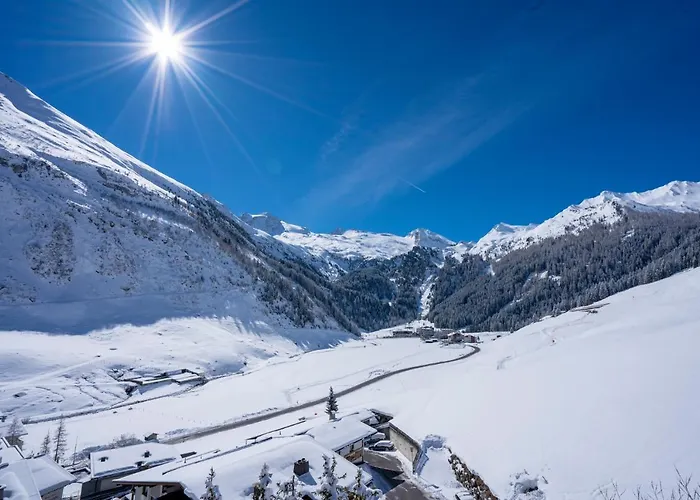 Alpenbad Hohenhaus فندق 4*