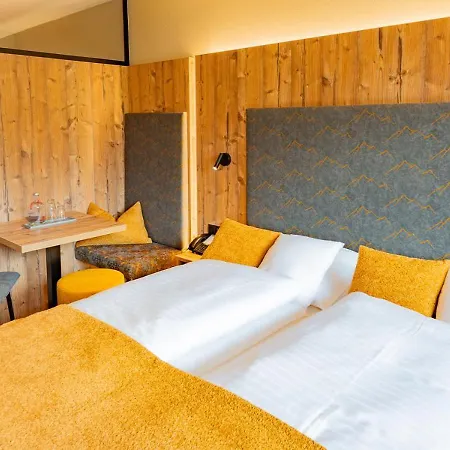 Otel Alpenbad Hohenhaus