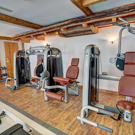 Alpenbad Hohenhaus Otel Tux