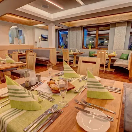 Otel Alpenbad Hohenhaus Tux