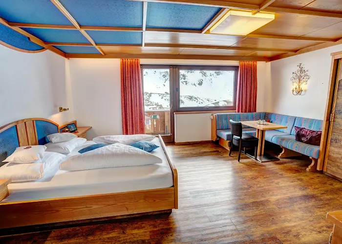 Hotel Alpenbad Hohenhaus Tux