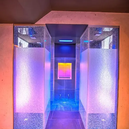 Alpenbad Hohenhaus Hotel 4*