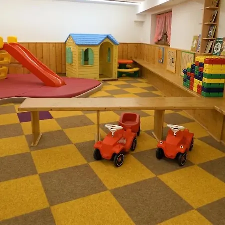 Alpenbad Hohenhaus Hotel 4*