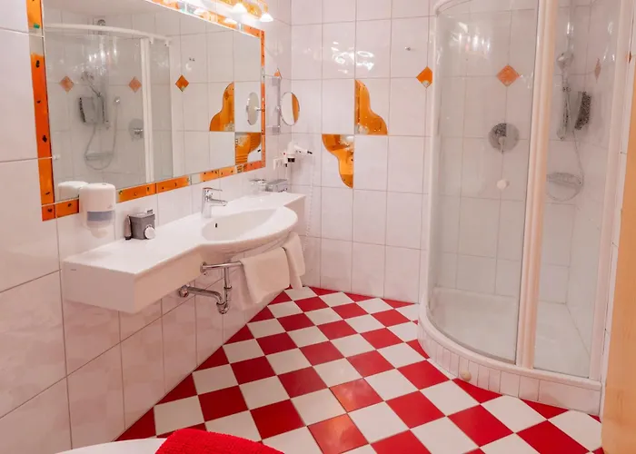 Alpenbad Hohenhaus Hotel 4*