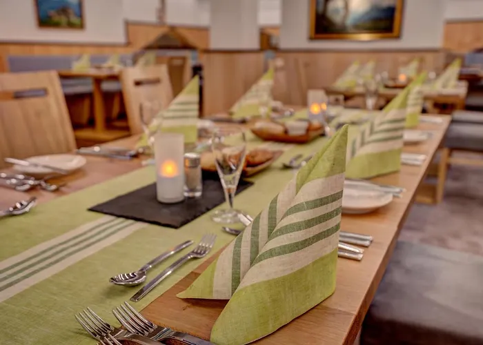 Hotel Alpenbad Hohenhaus 4*